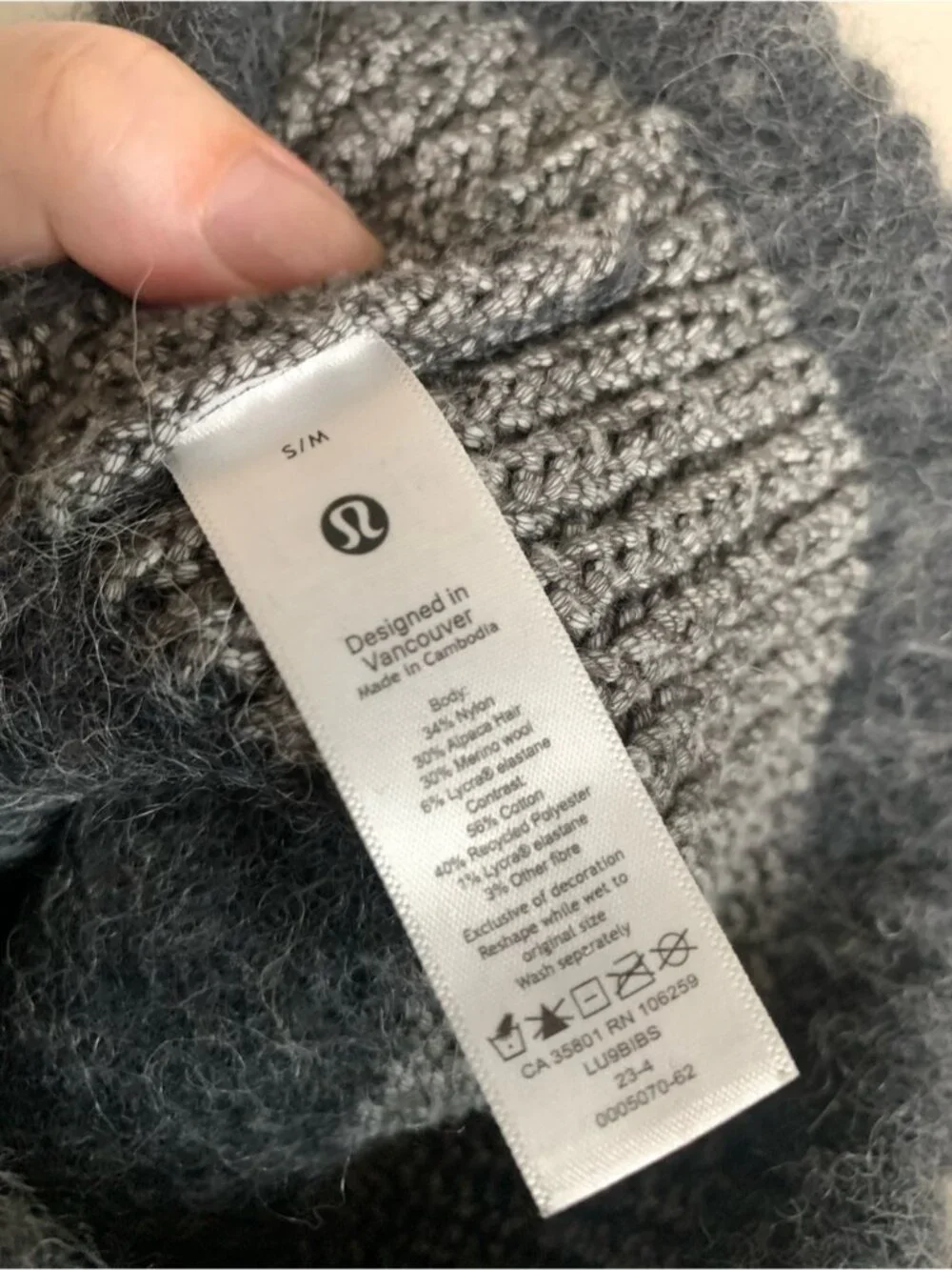 Lululemon Alpaca Wool Bleand Beanie Toque